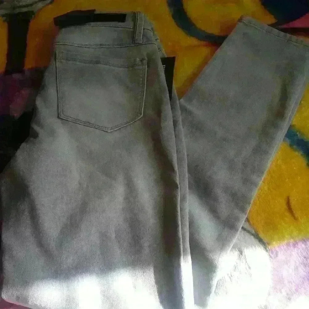 Kenneth Cole skinny jeans - Picture 3 of 4